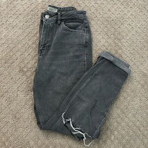 TOPSHOP Mom Jeans